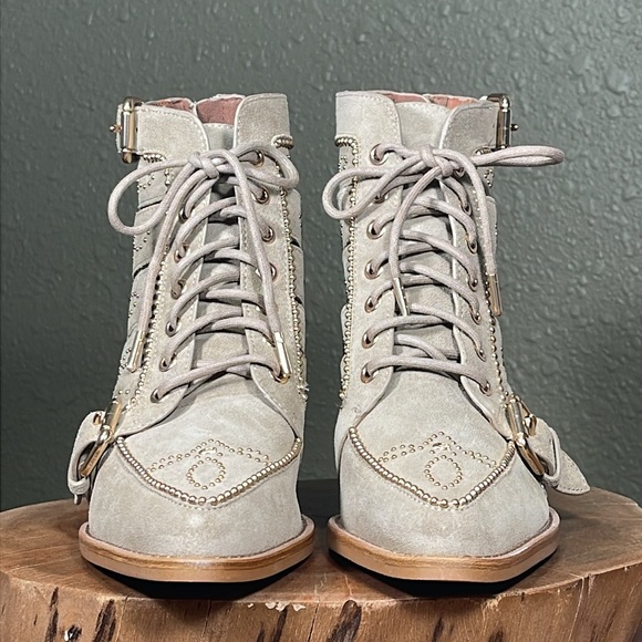 NEW HTF COACH PAISLEY BOOTIE - Picture 9 of 16